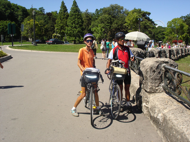 B244_DSC00571