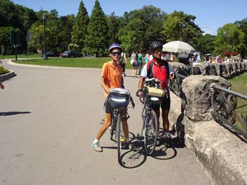 B244_DSC00571